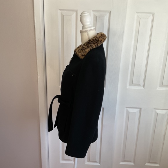Women’s Jason Kole Waist Length Belted Wool Jacket with Animal Print Fur Collar - Picture 9 of 14